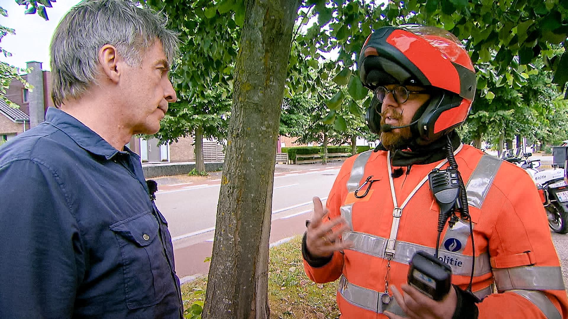 Alloo at the Traffic Police