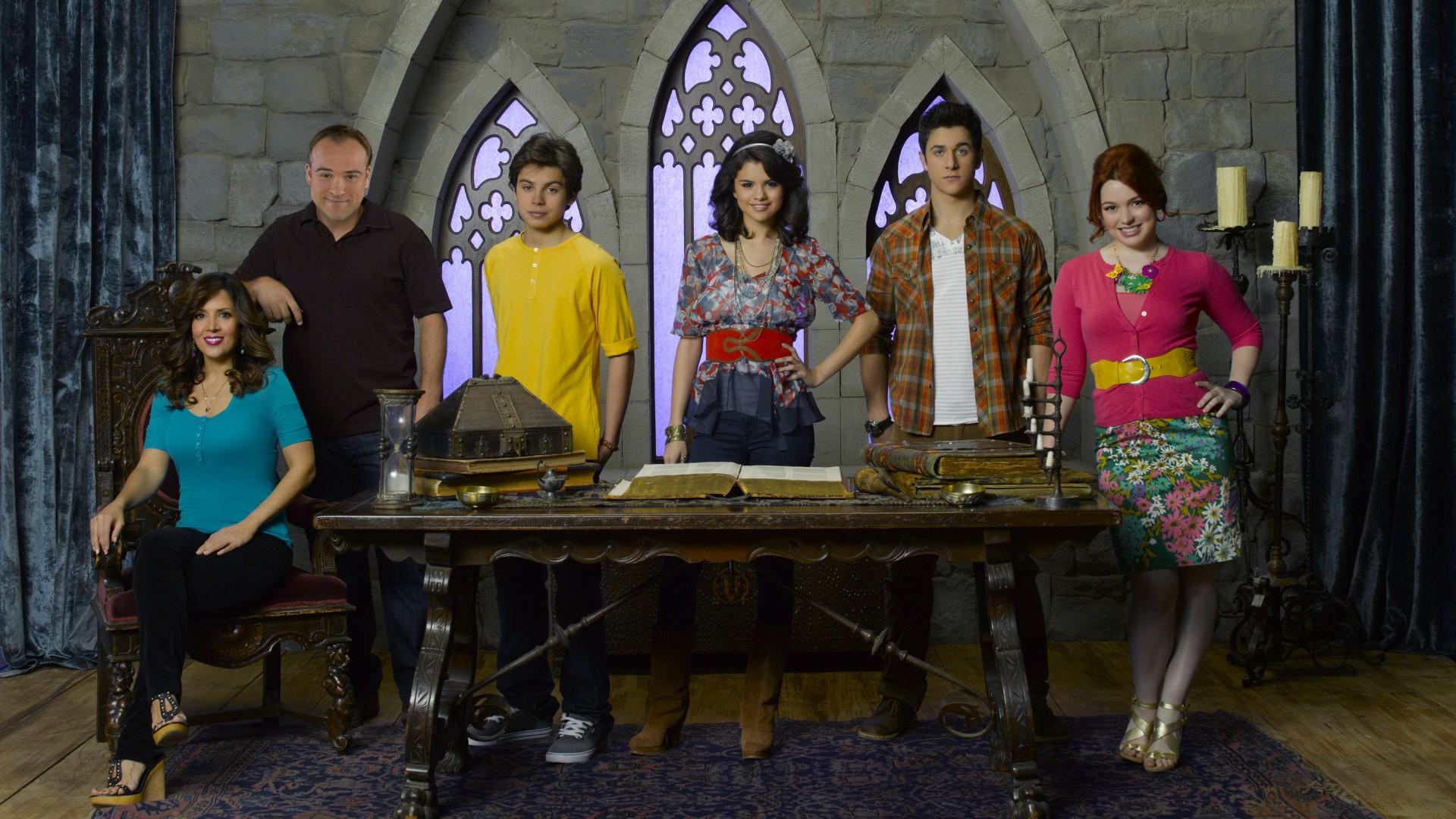 Wizards of Waverly Place