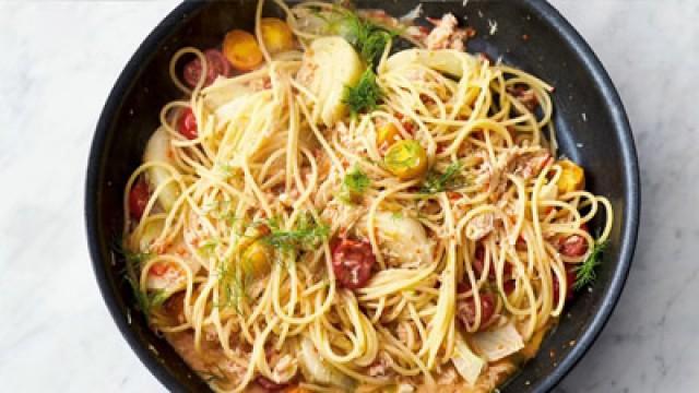 Tikka Chicken, Carrot Salad, Crab Pasta & Shortbread