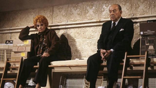 Lucy and the Guard Goose