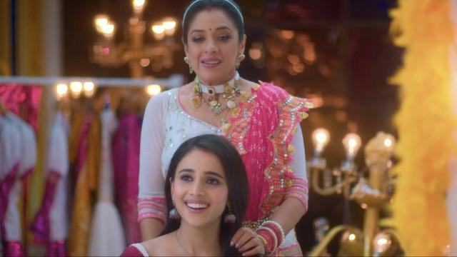 Anupama Meets her Partner