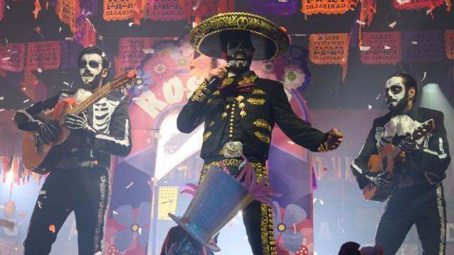 Una canción a medias