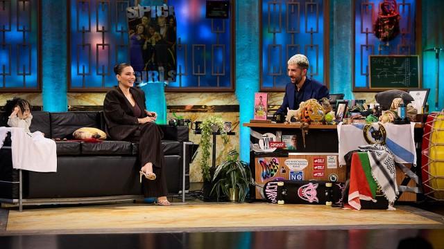 Andrea Duro y Angelus Apatrida