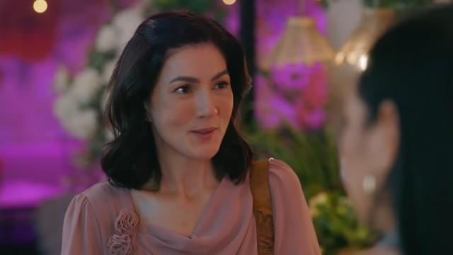 IT girl Tally is actually poor and a pretender!