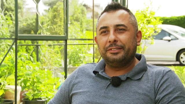 Weg mit der alten Terrasse