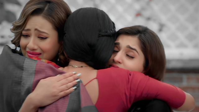 Anupama Feels Shattered