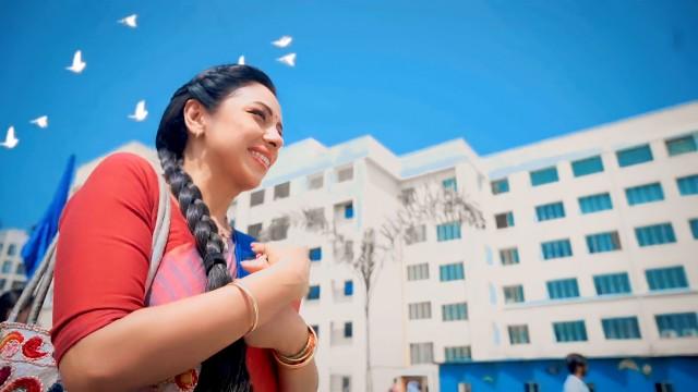 Anuj Drops Anupama at College