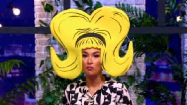 The not so helpful hand...