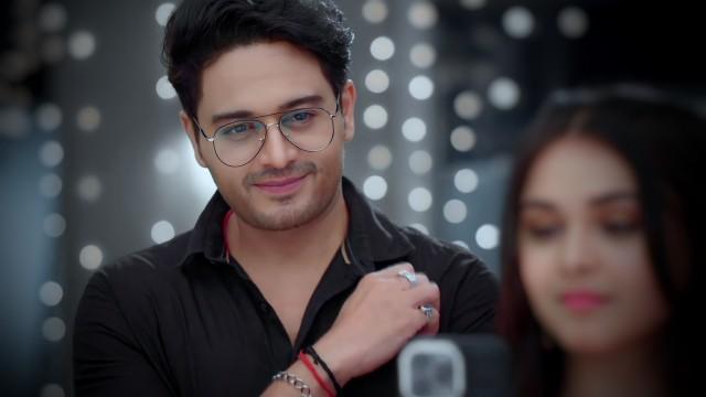 Nakul Apologizes to Anupama