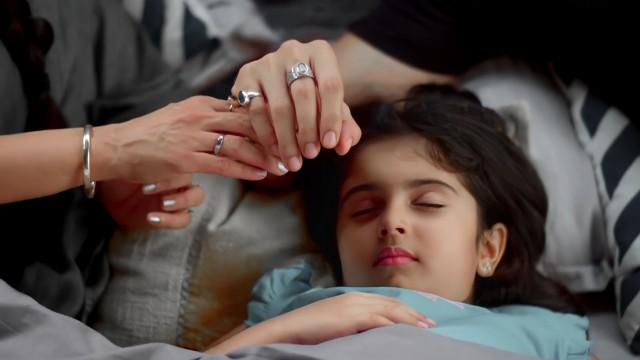 Anupama's Emotional Breakdown