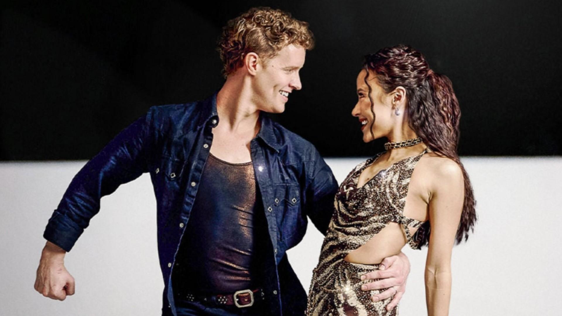 Glitter & Gold: Ice Dancing